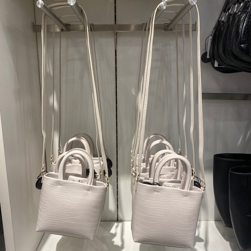 Tas Sling Bag H&M Original Store