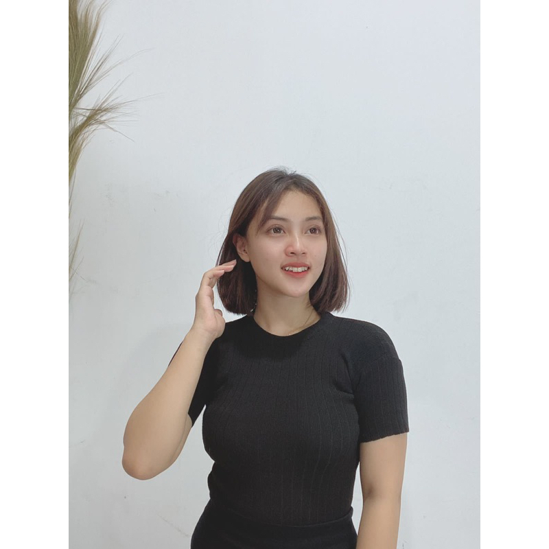 Sierra Top - Baju Basic Crop Top Bahan Premium Knit - Atasan Rajut Wanita