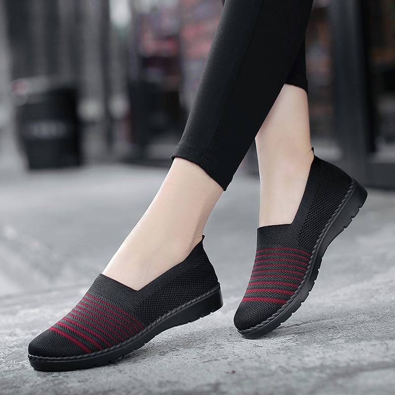 QINGSHUI Sepatu Karet Untuk Wanita Fashion Wanita Sneakers Wanita Sepatu Sepatu Kasual Yang Nyaman.