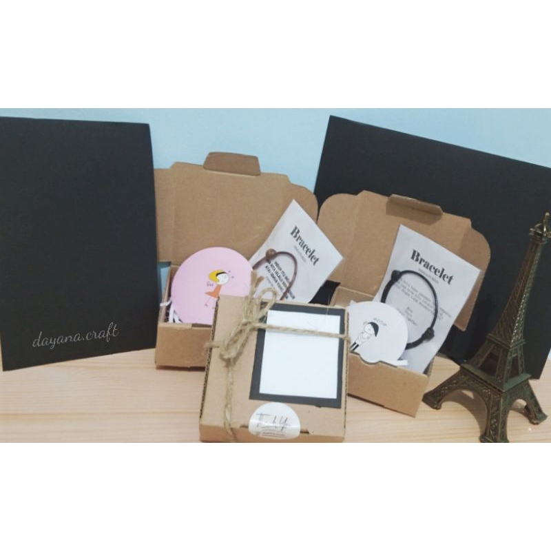 

GIFT BOX/HAMPERS/HADIAH MURAH/KADO MURAH