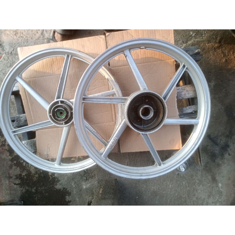 Velg racing 1set palang'6 jupiter Z lama Vega R lama Vega R new PNP Smahs { second }