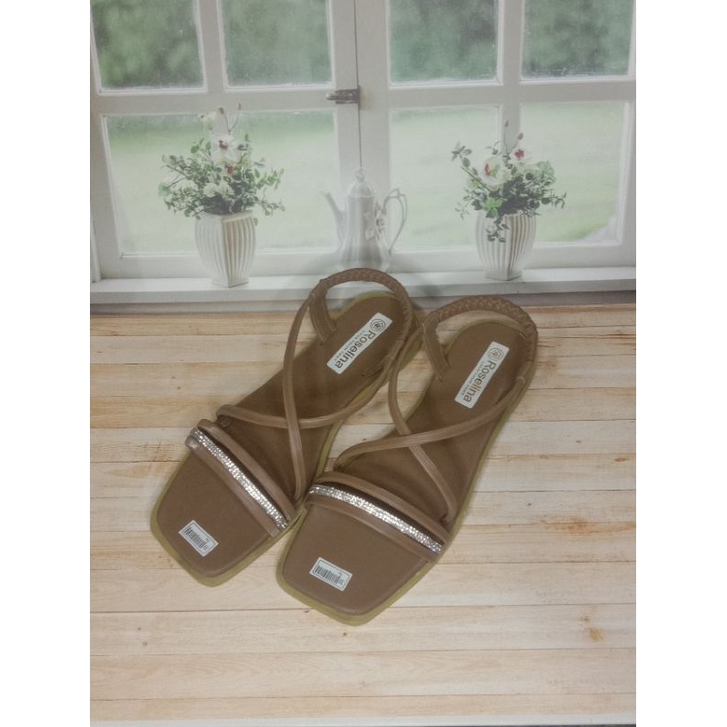 sandal wanita tali belakang/sandal terbaru/sandal Murah