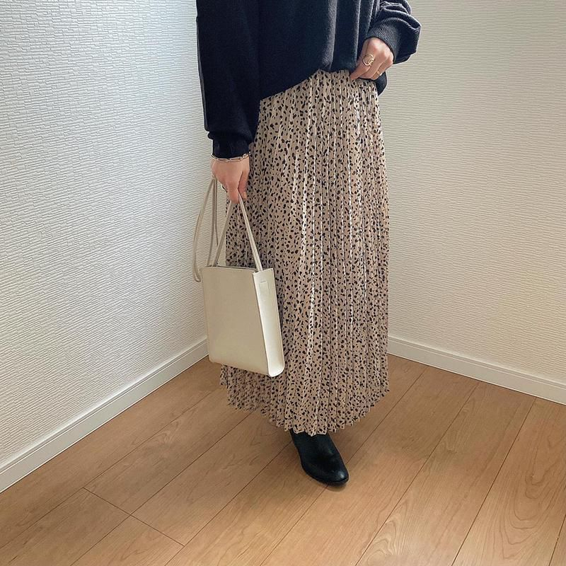 GU Uniqlo Pleated Long Leopard Skirt