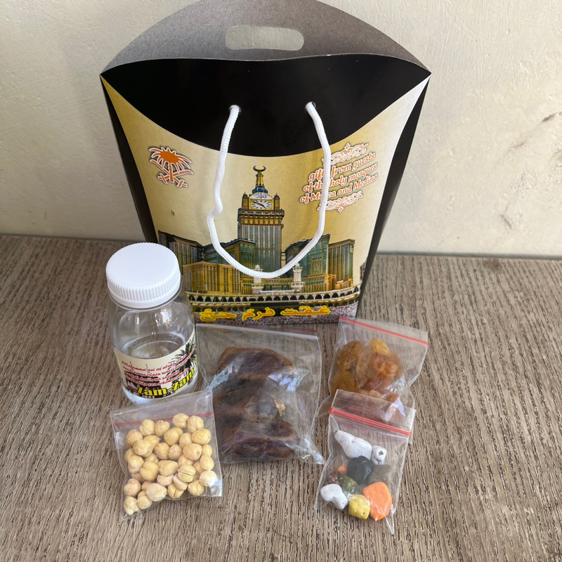 Paket Dus Jinjing + zamzam+ kacang arab + kismis + kurma + krikil