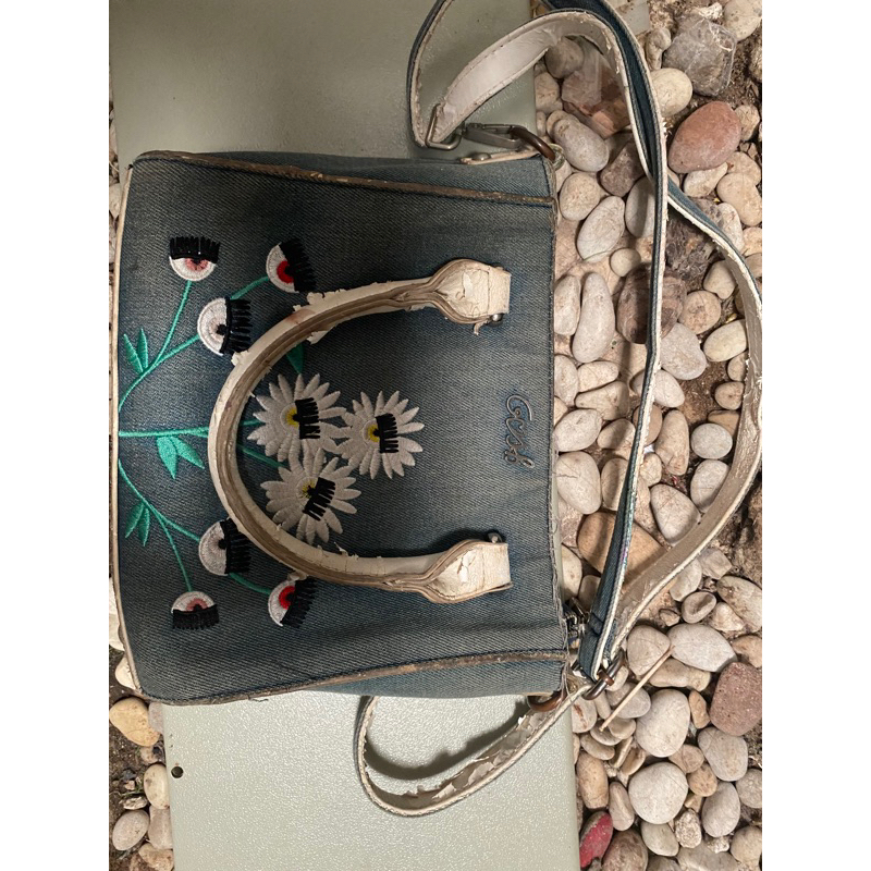 Tas selempang Gosh Preloved