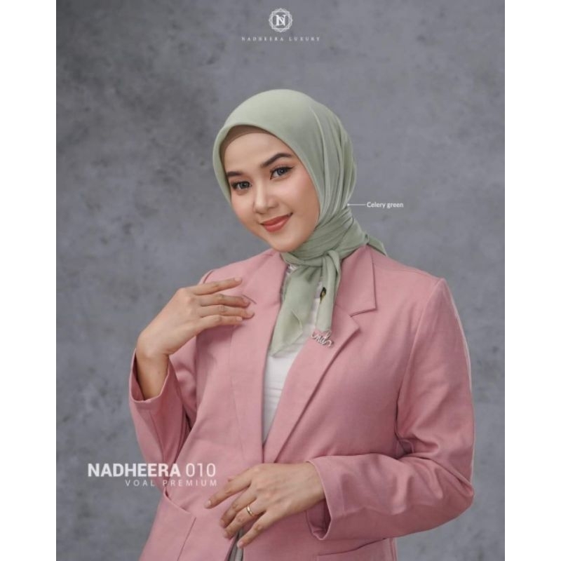 Hijab Square by Nadheera Luxury (harga promo)