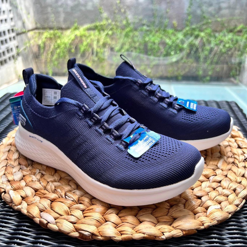 Sepatu Skechers Women