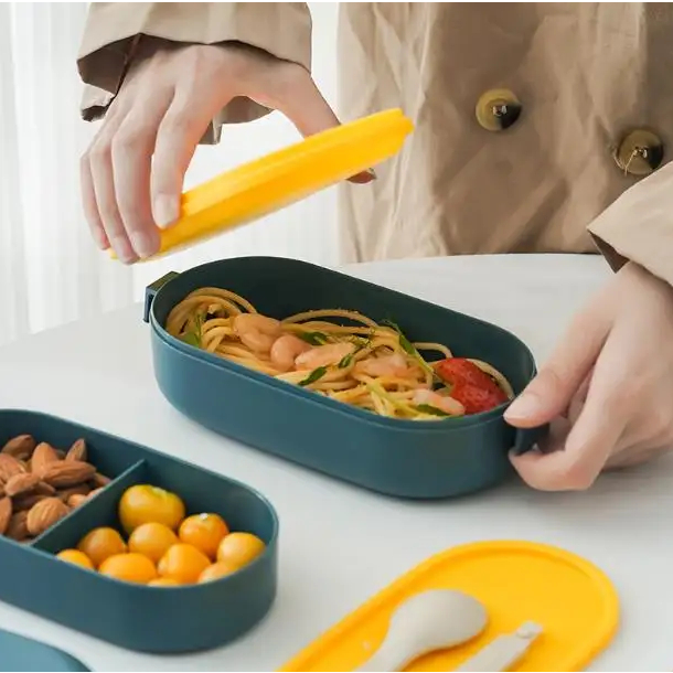 Kotak Makan / Lunch Box Double Layer Japanese Bento Box Cutlery Microwave Oven Lunch Box