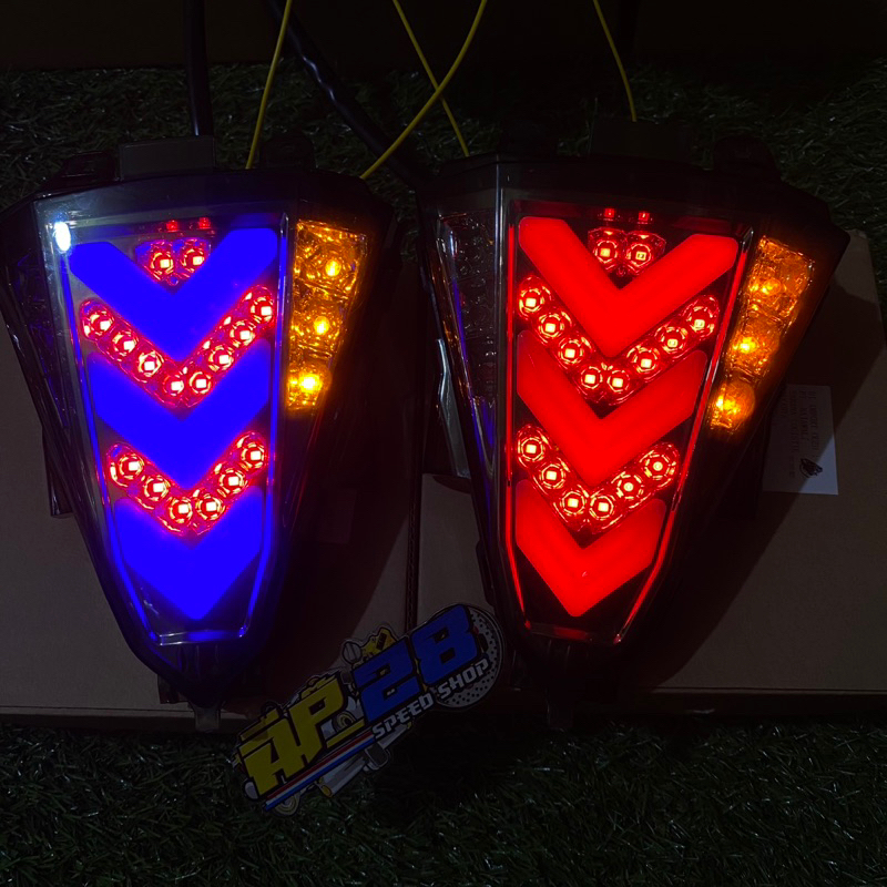 PAKET KOMPLIT LAMPU STOP BELAKANG PLUS SEIN LED YAMAHA R15 LAMA V2 MODEL 3 IN 1 / STOPLAMP BELAKANG R 15 V2 OLD PLUS SEN LED