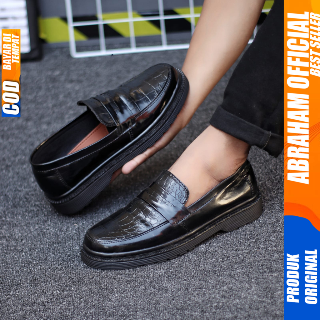 ABRAHAM Sepatu Loafers Formal Pantofel Docmart Hitam Kerja Pria