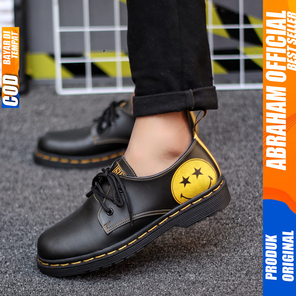 Sepatu Formal Pantofel Docmart Low Boot Kerja Hitam Pria Abraham