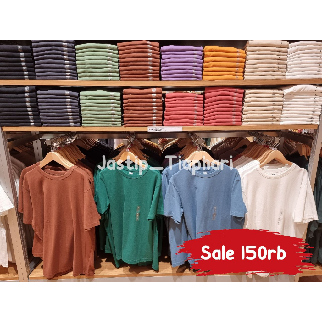 T Shirt Uniqlo U Pria