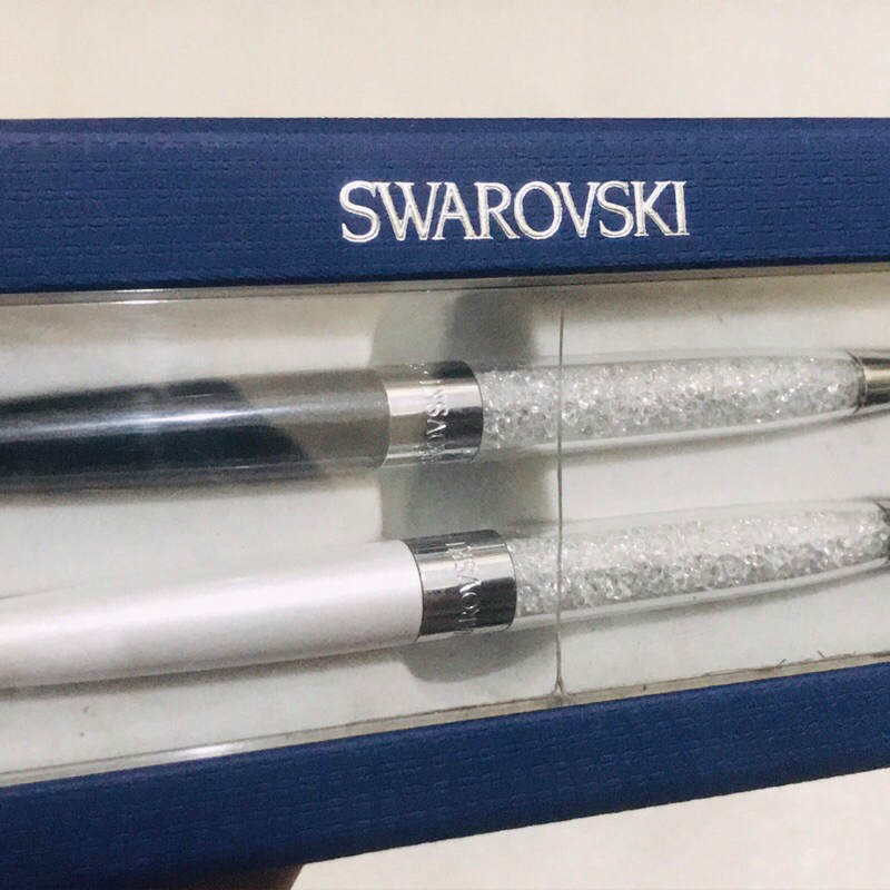 

preloved Bolpoint swarovski isi 2 original