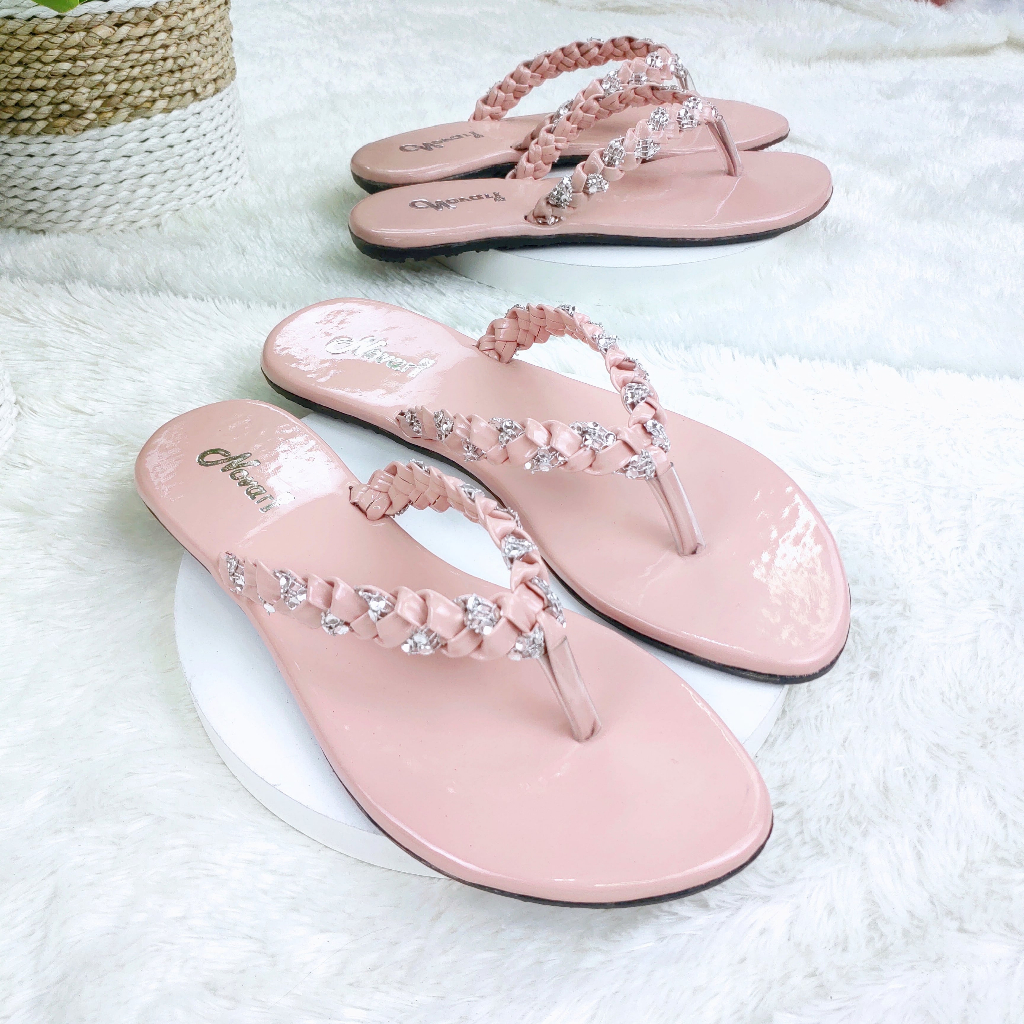 Sandal Jepit Wanita Novari Terbaru