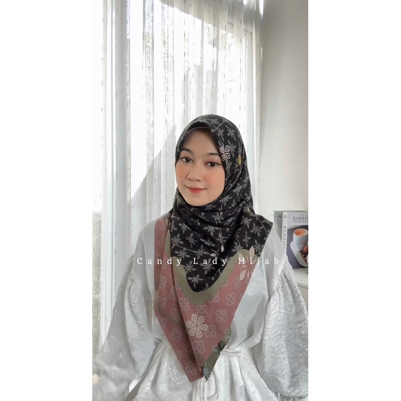 Oskara Syar'i Motif / Hijab Motif SegiEmpat