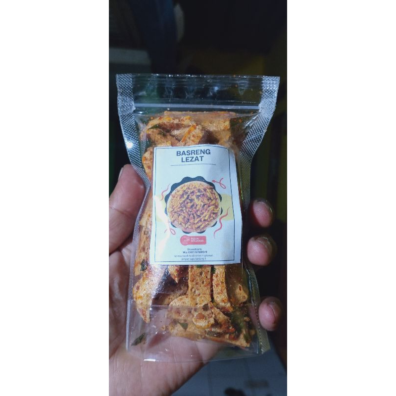 

basreng pedas daun jeruk 75gram