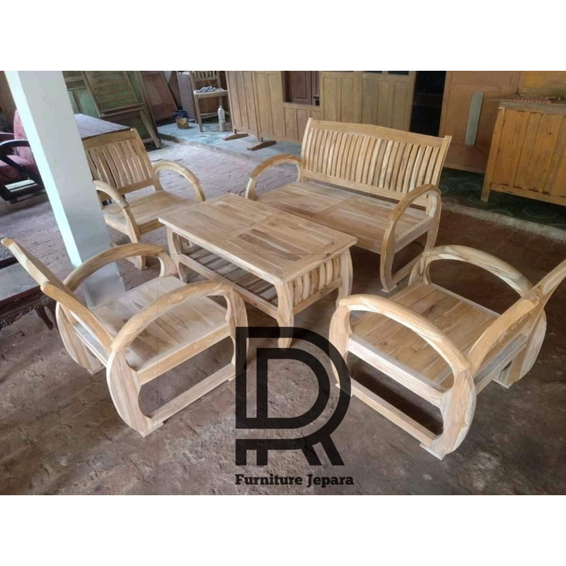 Kursi Tamu Sedan Klasik Jati jepara / Kursi Cafe Sedan / Kursi Tamu Retro