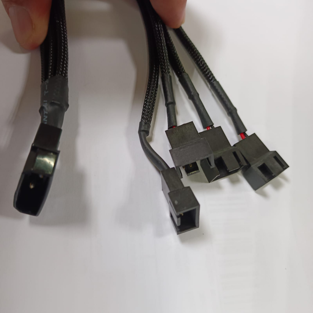 Molex to Pwm Kabel Splitter 4pin 12V 4x