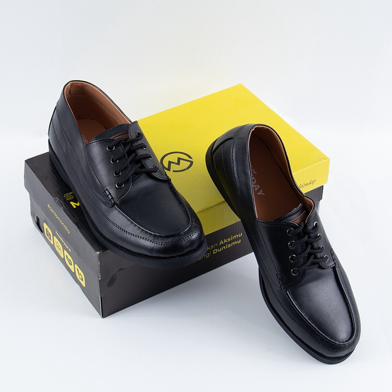 Sepatu Pantofel Hitam Pria Pantopel Tali Formal Casual Shoes Kerja Pesta Kondangan Ori Monday Marco Black