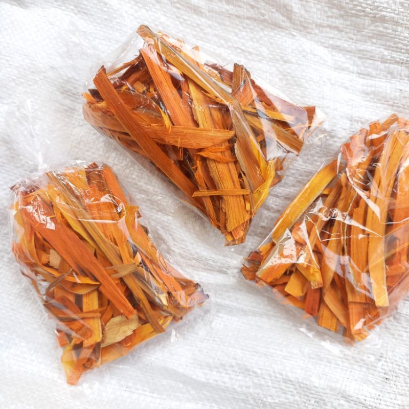 

Kayu Secang Sepang Serut Kualitas Super Ramuan Ikan Hias Cupang Menyehatkan 30gram