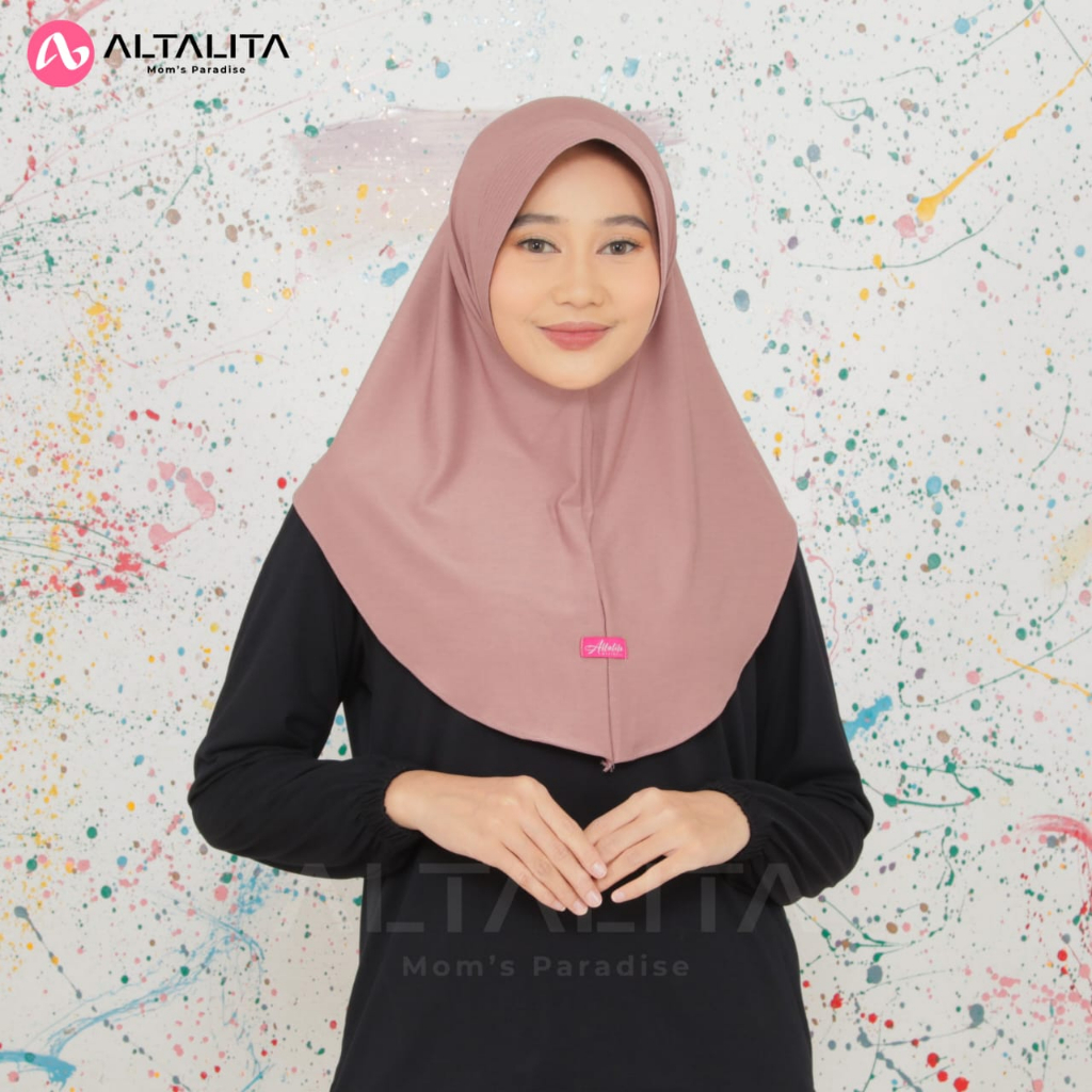 Altalita - Hijab Sport Instan Menutup Dada Kerudung Bergo Jersey Premium Jilbab Instan Qiara Penguin Size S Cocok Untuk Sekolah Olahraga Volly Futsal Senam dan Sehari-Hari