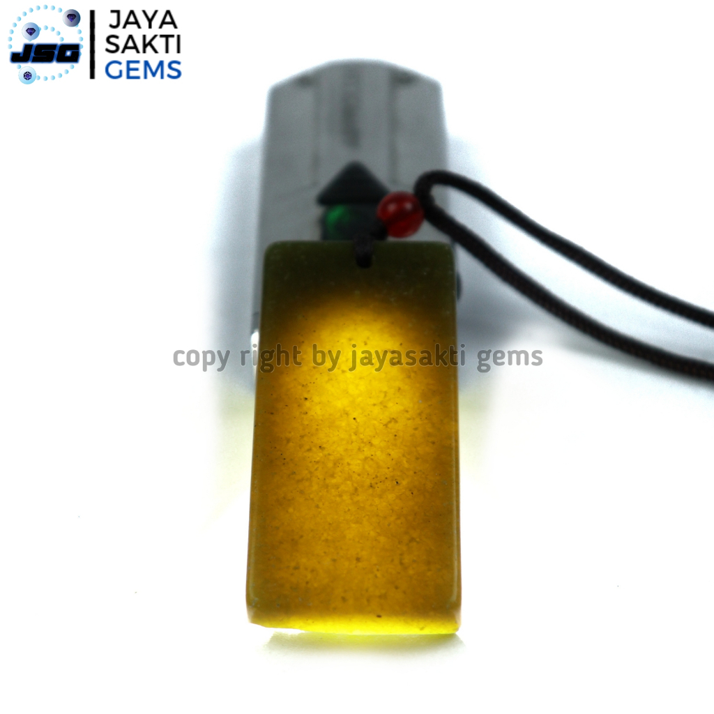 Liontin Kalung Natural Giok Black Jade Premium Tembus Hijau