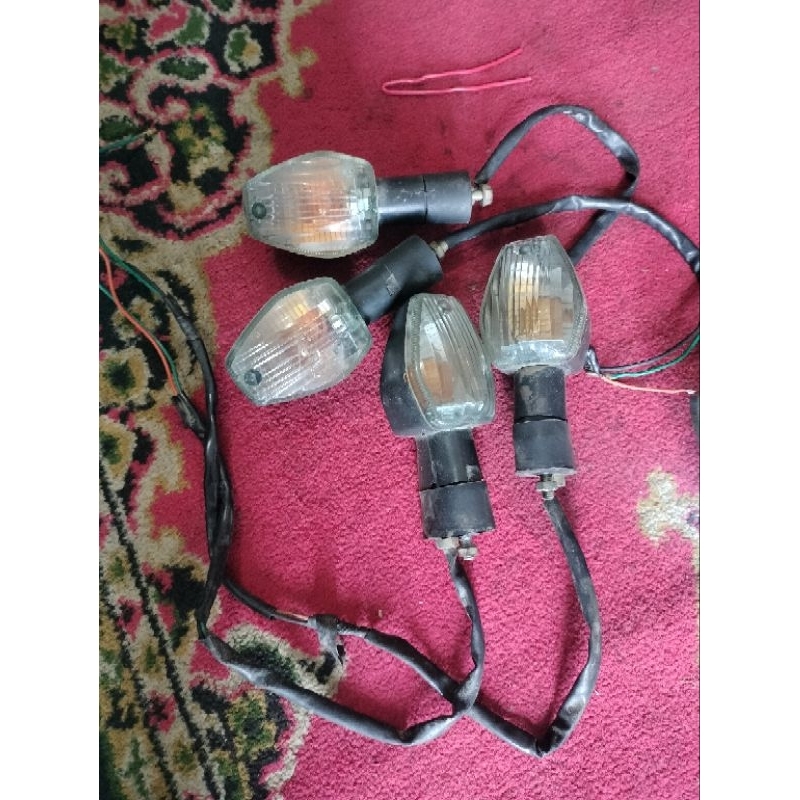 Sein listing lampu lesteng Tiger revo original