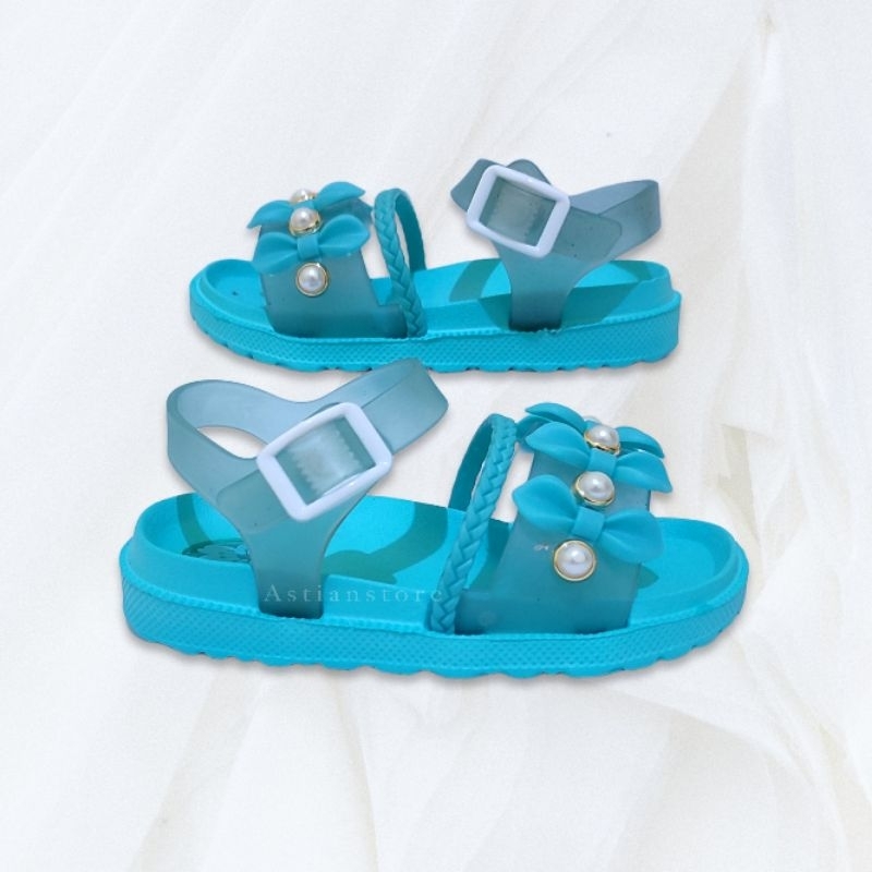 Sandal Anak Perempuan Tali Belakang