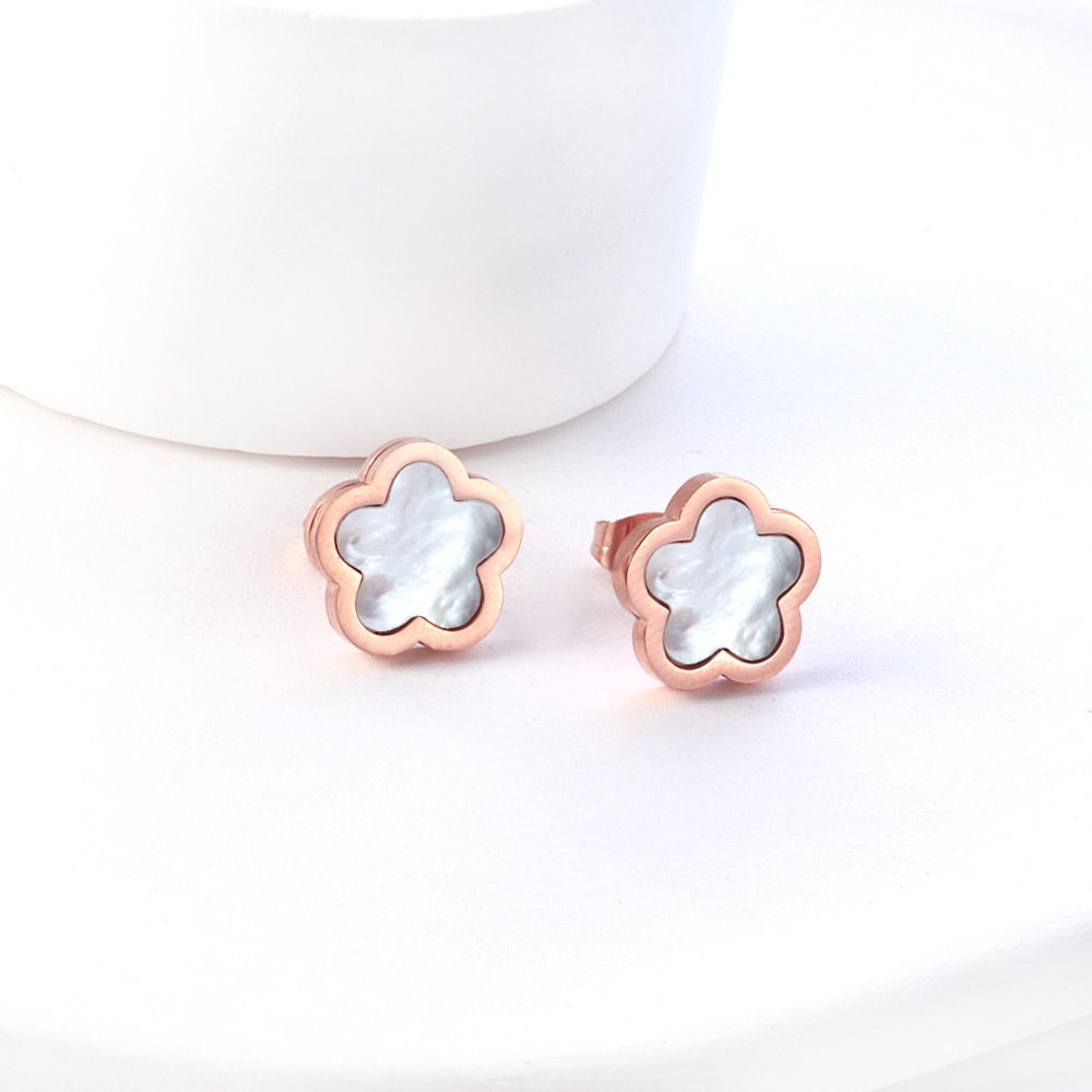 Anting bunga elegan titanium anti karat harga grosir bisa cod