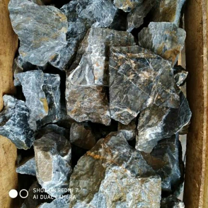 BATU HIAS AQUASCAPE BATU KREKET CRACKED STONE / BATU CRACKET HIAS AQUARIUM