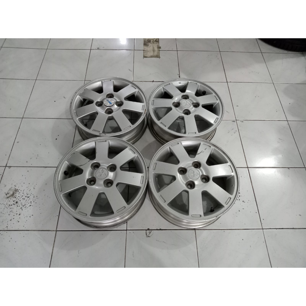 VELG MOBIL BEKAS STD MIRAGE RING 14x4,5 PCD 4x100 SURABAYA