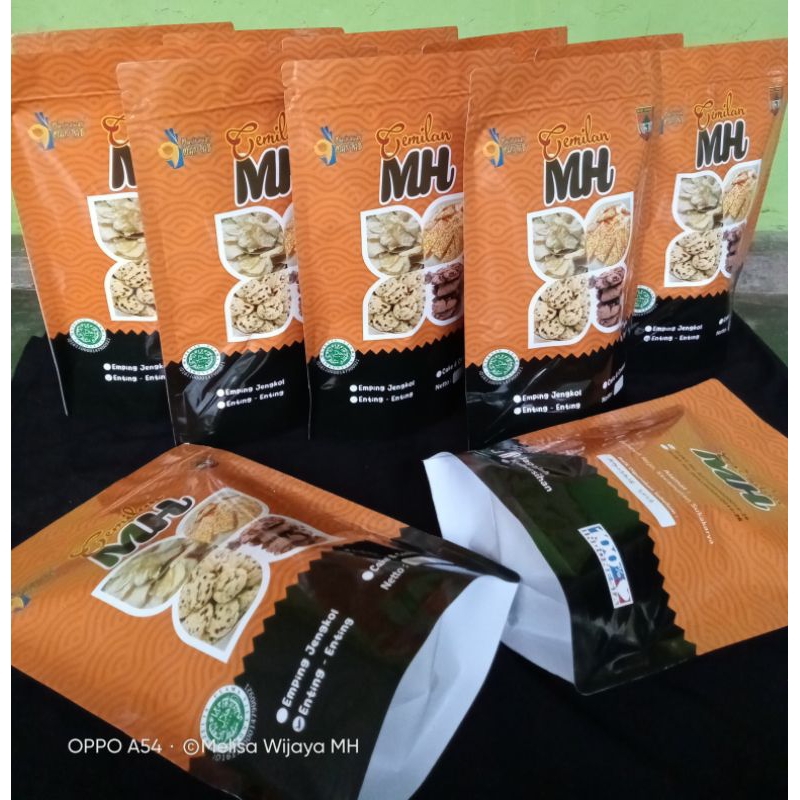 

Emping jengkol pedas MH