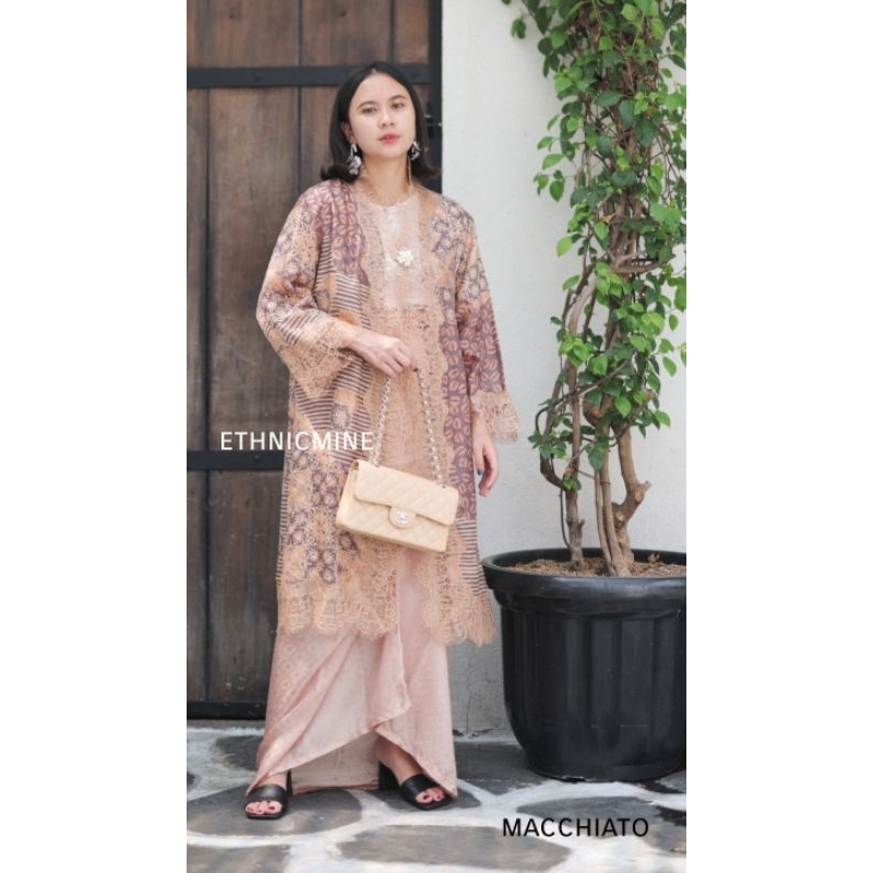 BTARI (all variants) outer batik viscose renda