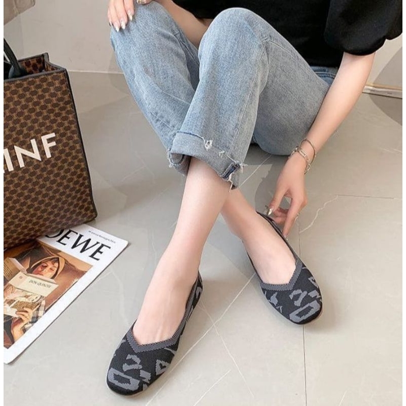 KANOSUE CASUAL SLIP ON SHOES ANTI SLIP KS2122 IQ