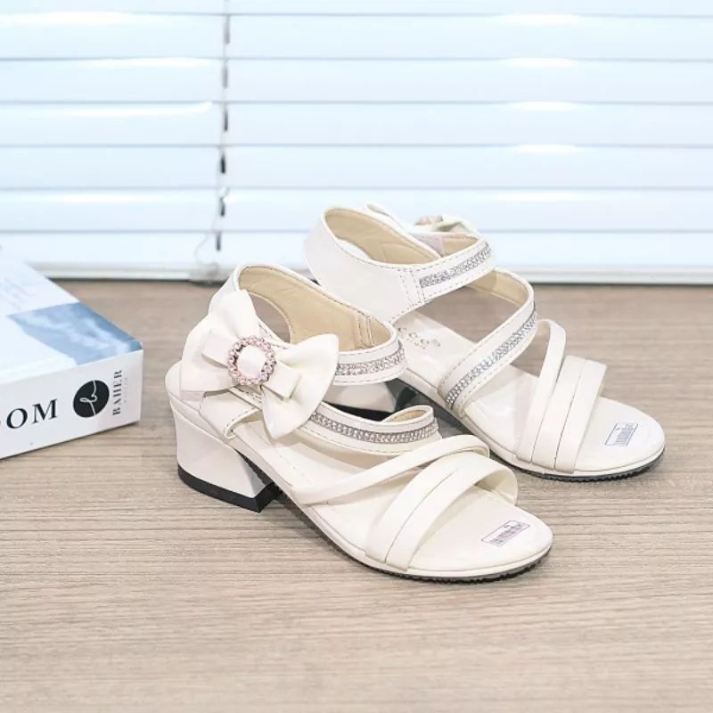 Sol Empuk Sandal Anak Perempan Heel Ank Kecil Sandl Kondangan Shandal Hil Model Baru Viral Trending 
