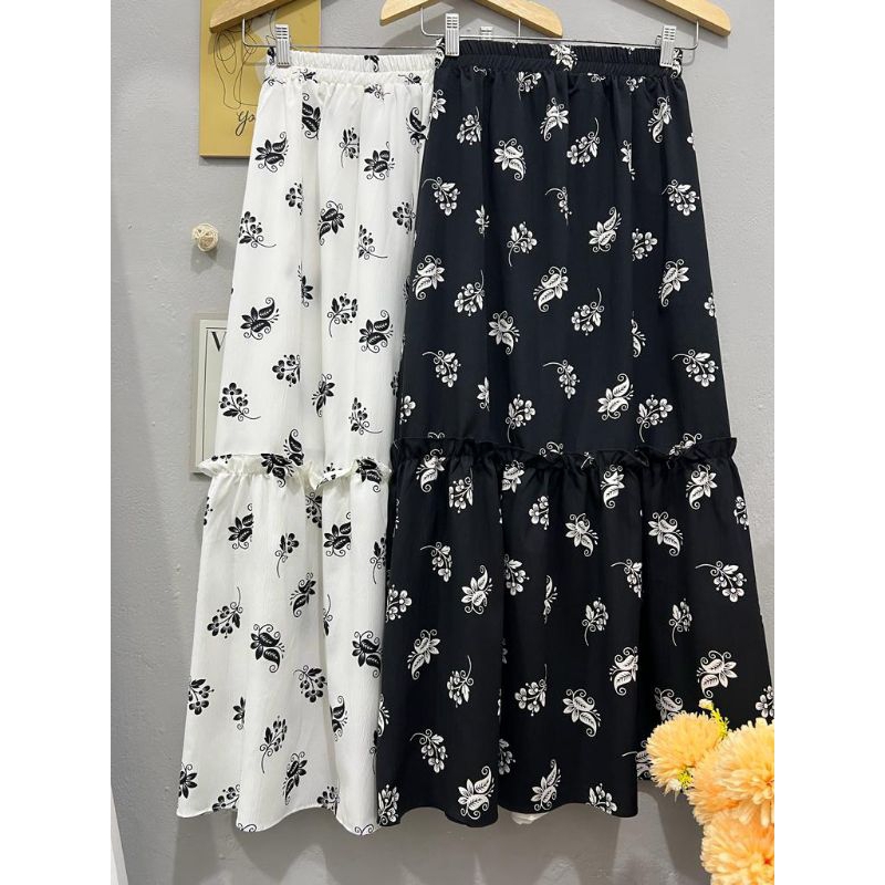 Floral ladycrush// rok bunga wanita korea// rok panjang wanita