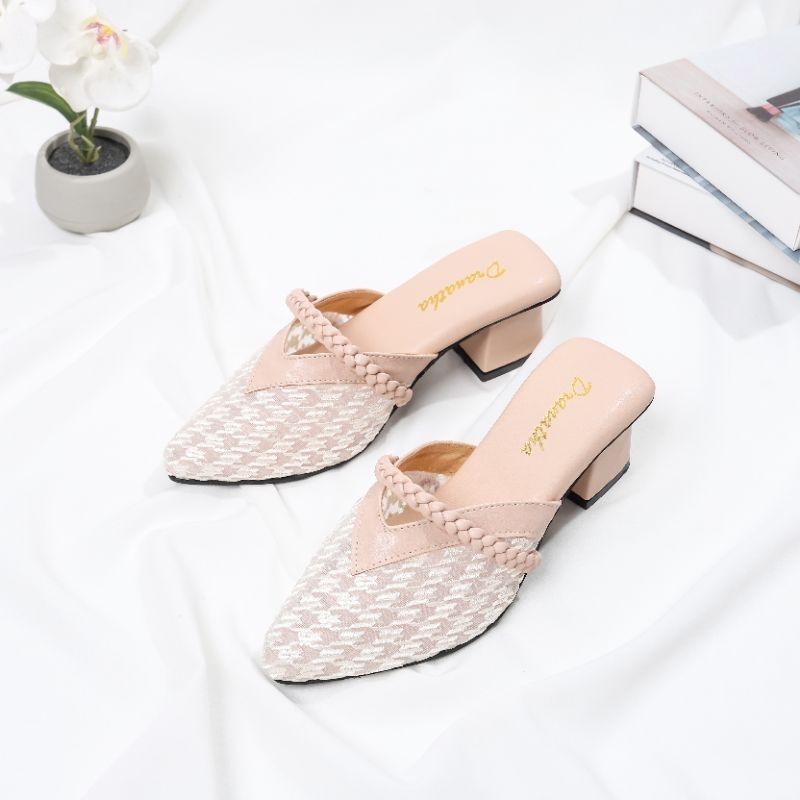 CAECILLIA DRANATHA HEELS WANITA