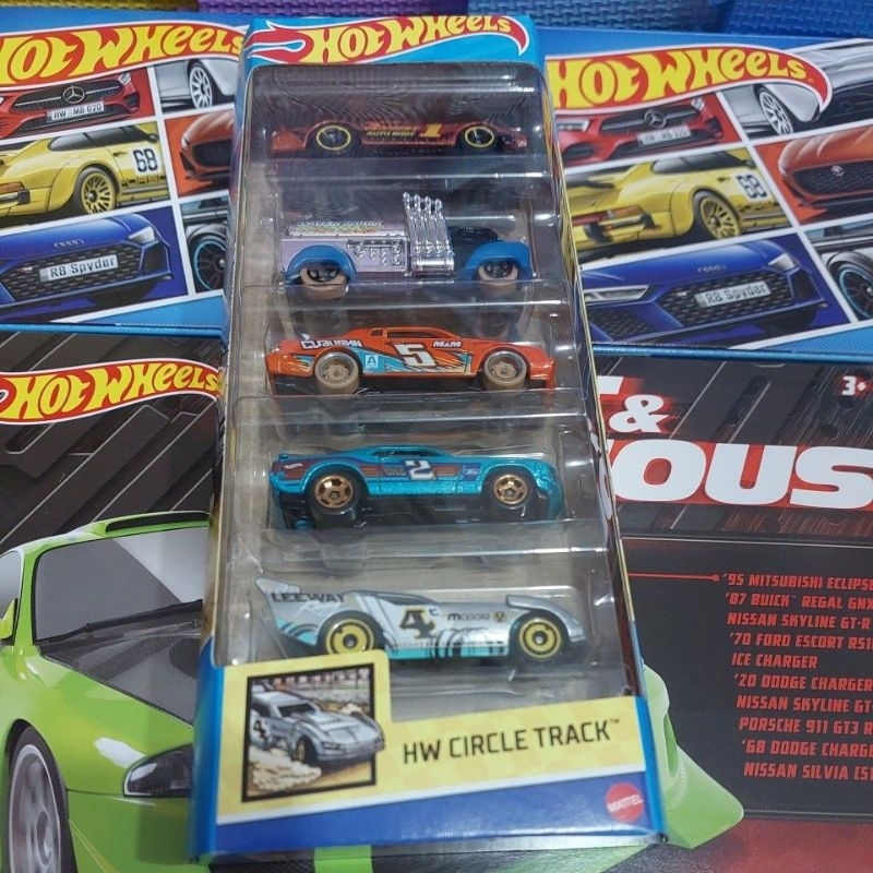 hot wheels isi 5 terbaru. hot wheels original hw circoe track isi 5 per box