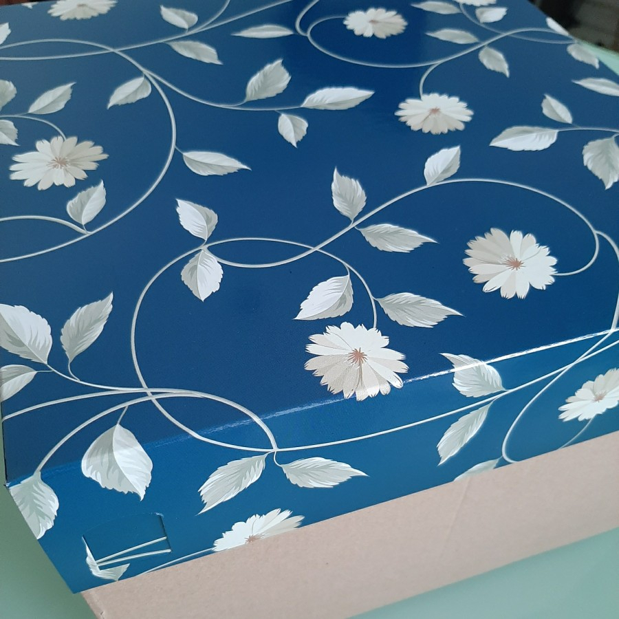 

(5 pcs) kardus bolu dus kue tart ulang tahun box chiffon cake kotak kemasan motif leaf silver ukuran 25x25