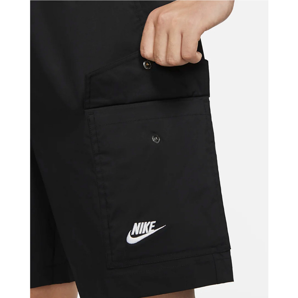 SALE Celana Nike Essentials Woven Unlined Utility Shorts DM6834-010 Original