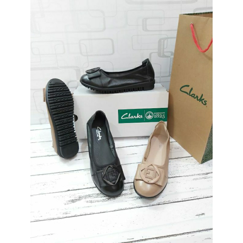 SEPATU CLARKS RG 7259 FLAT WOMEN SHOES