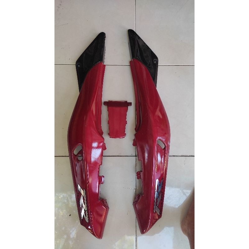 cover bodi belakang ninja rr old