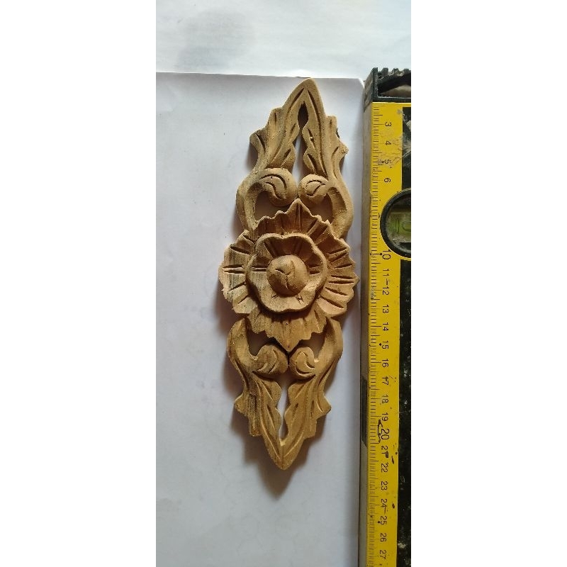 ukir tempel ornamen kayu jati
