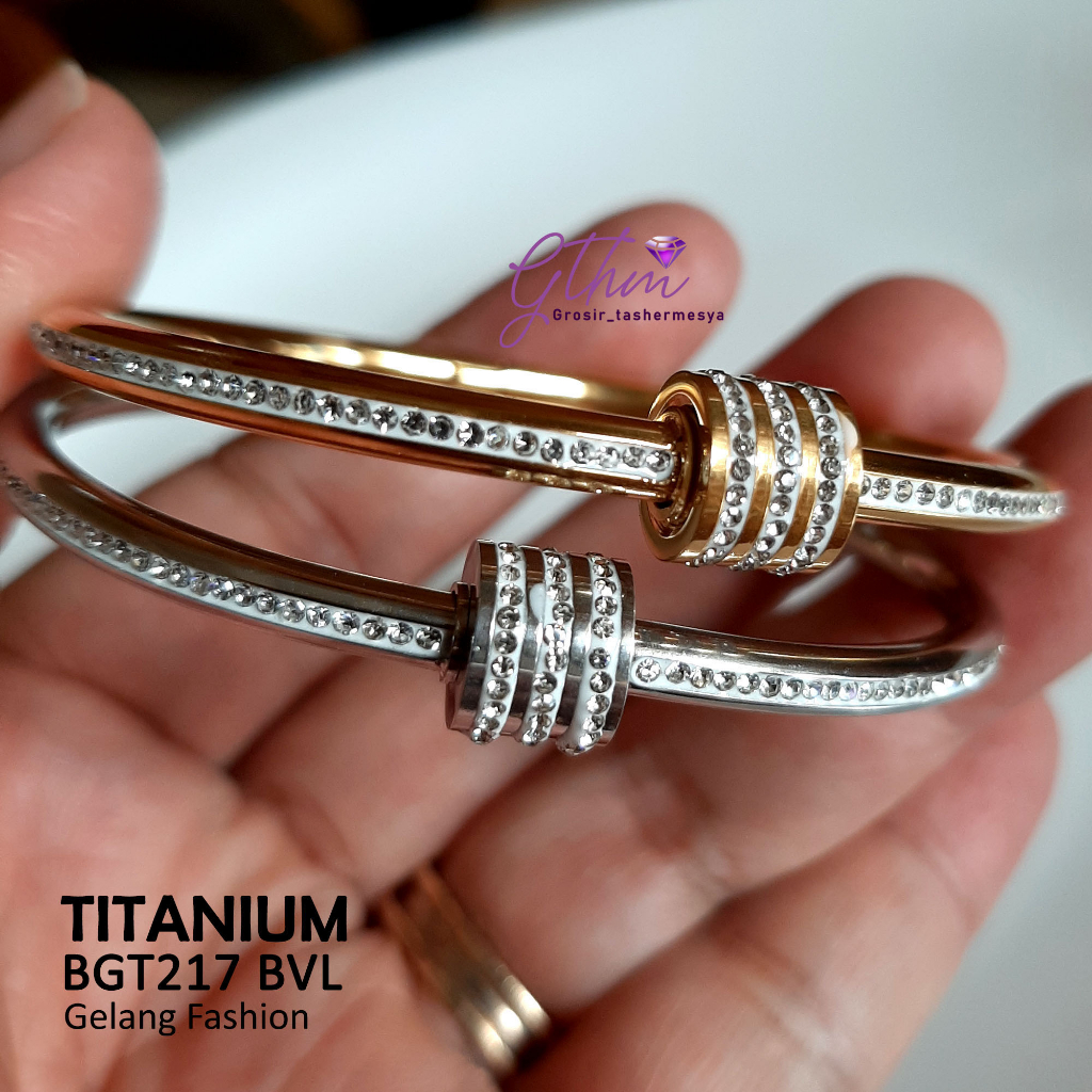 Gelang Titanium Fashion Branded Elegan Anti karat Mewah Cocok dipakai pesta kondangan hadiah bgt217