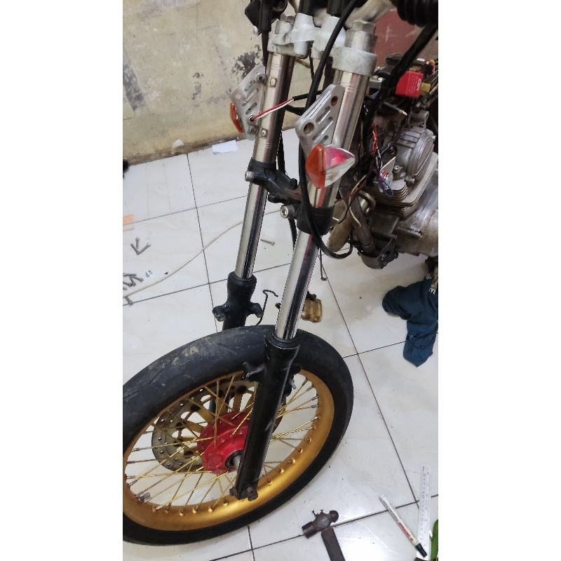 SHOCK DEPAN PULSAR AS 33 PNP HONDA/SHOCK PULSAR PNP HONDA