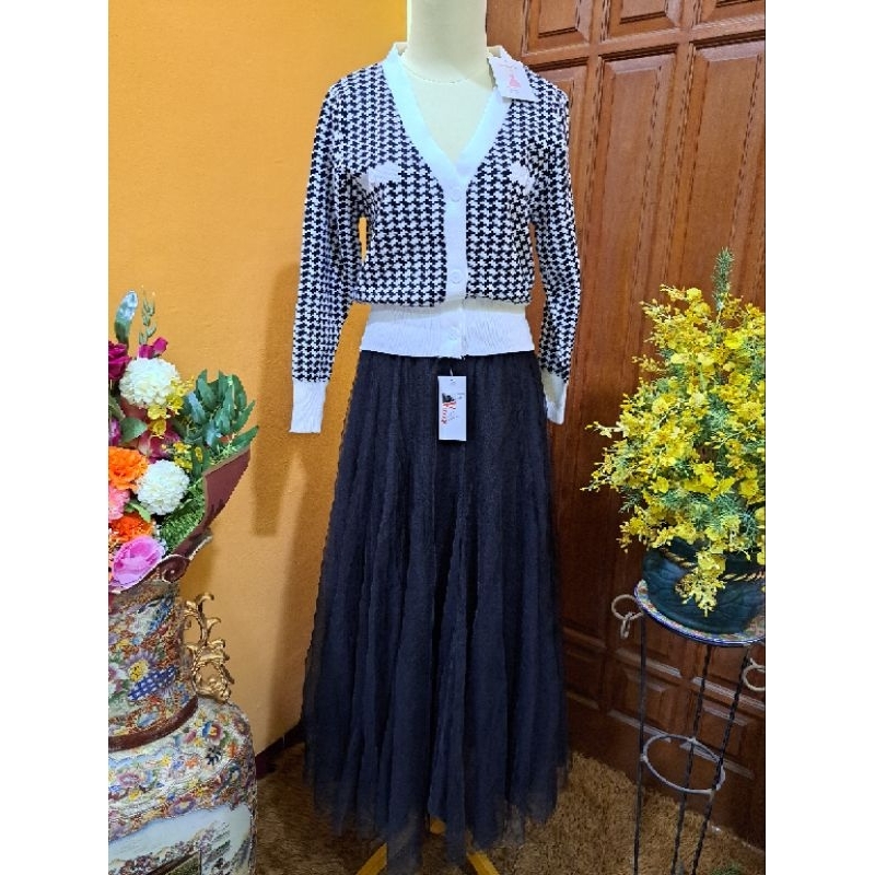 READY OneSet Hitam putih mix Rok tutu premium korea