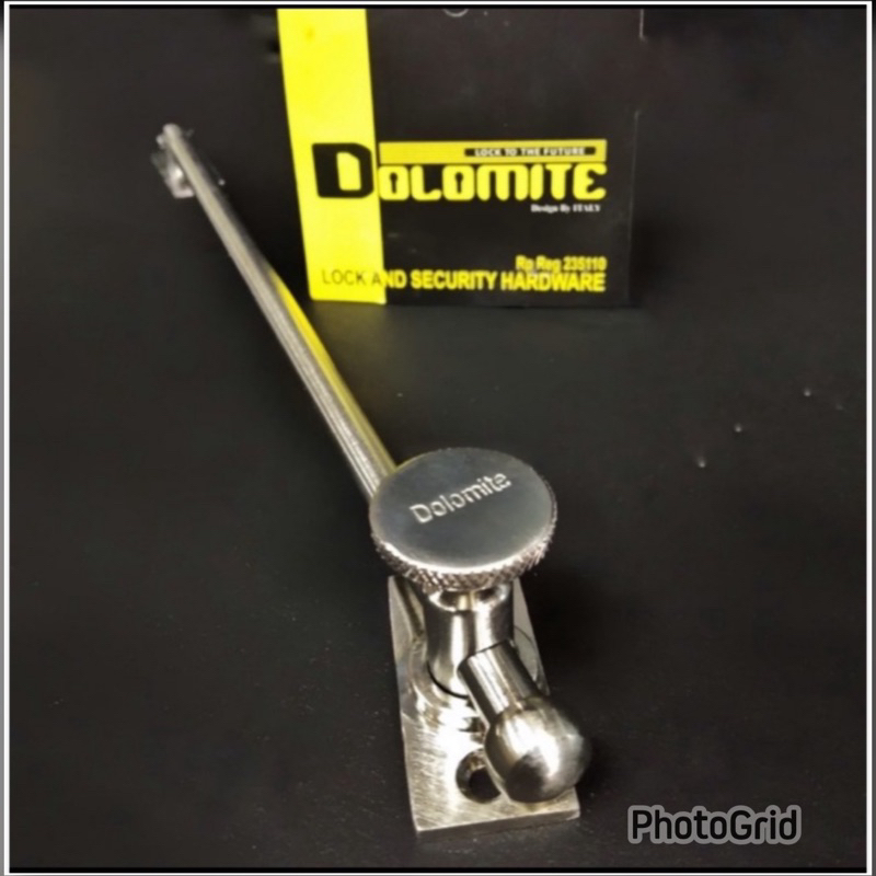 hak angin hitam/ lamskar putar hitam penahan jendela penahan jendela black series hak angin jendela model minimalis black/ Lamskar putar stanlis,cantolan jendla,hak angin,perlngkpn jndela penahan jendela LAMSKAR JENDELA HITAM/ lamskar jendela sus 304