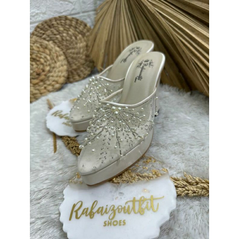Sepatu wedding pesta Cantik anggun Ivory 9cm tahu