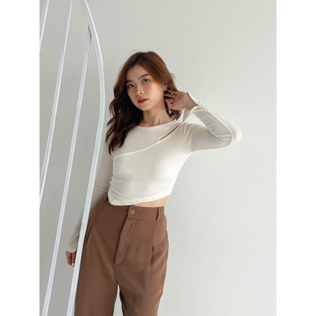 Alice Knit Top Rib Fitted Long Slevee - Atasan Wanita Korean Style - Naeyon 095 NKD