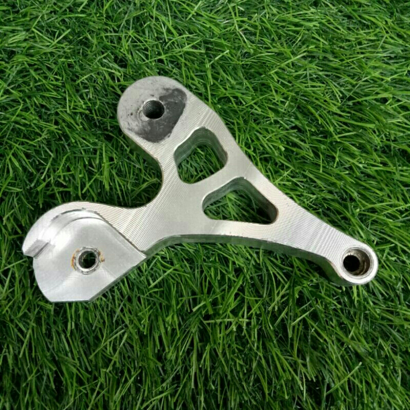 PENINGGI SHOCK BELAKANG BEAT